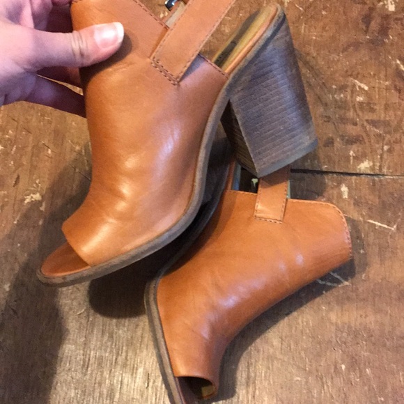 Steve Madden Tallen - Picture 6 of 7